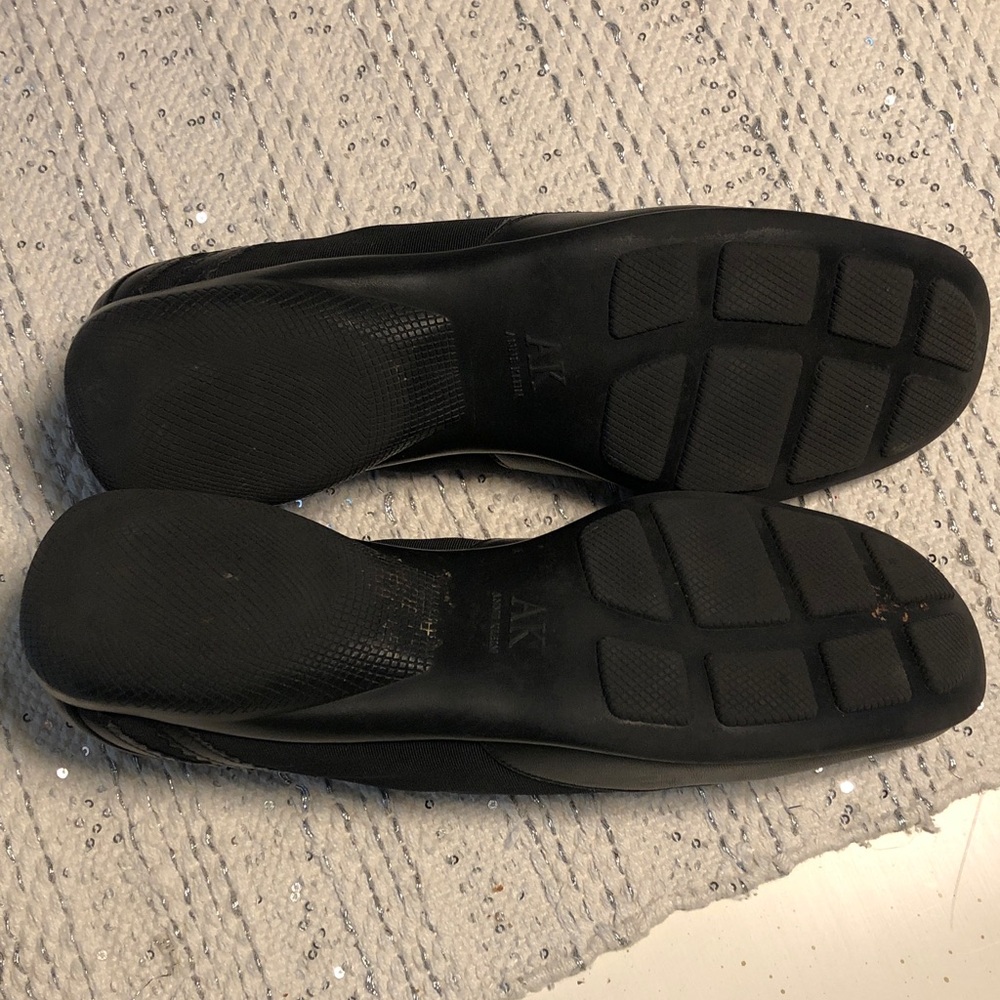 Anne Klein Black Leather Slip-On Loafers with Metal Accent - Picture 4 of 13